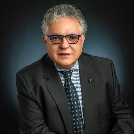 Dr Romulo Mené