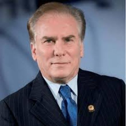 Dr.Eduardo Krulig